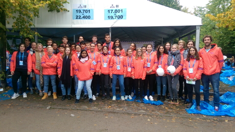 Gruppenfoto mit dem großen Herder-Helferteam